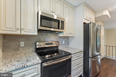 5831 Rexford Dr unit 714, Springfield, VA 22152 - photo 7