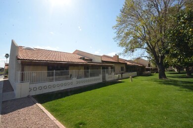 2329 N Recker Rd unit 30, Mesa, AZ 85215 - photo 3