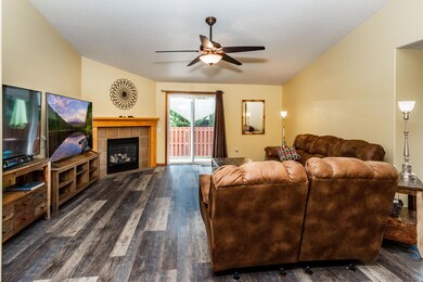 63275 NW Lavacrest St, Bend-19