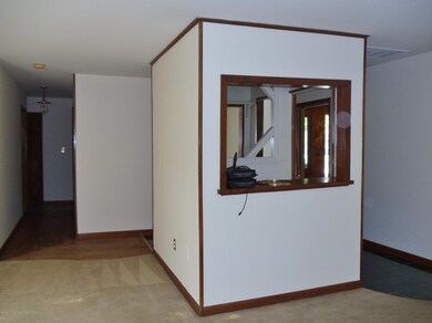 18 Autumn Ln, Matawan, NJ 07747 - photo 5