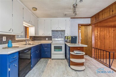 319 Rector Ave, Findlay, OH 45840 - photo 7