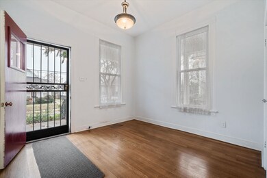 2097 Linden Ave, Memphis, TN 38104 - photo 4