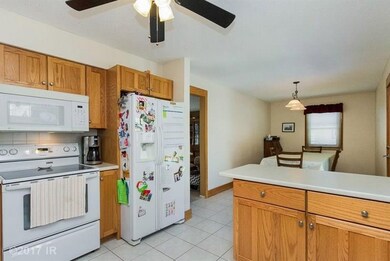 444 Wilmers Ave, Des Moines, IA 50315 - photo 7