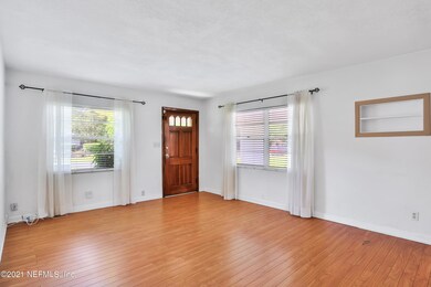 6431 Solandra Dr, Jacksonville, FL 32210 - photo 2