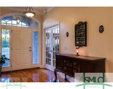 Foyer.