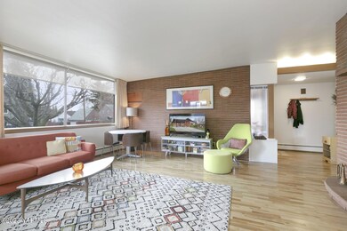 Living room 2