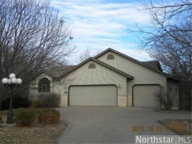 Fantastic rambler on 1 acre lot!