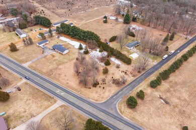 Red_Arrow_Hwy_VL_Mattawan_49071-1