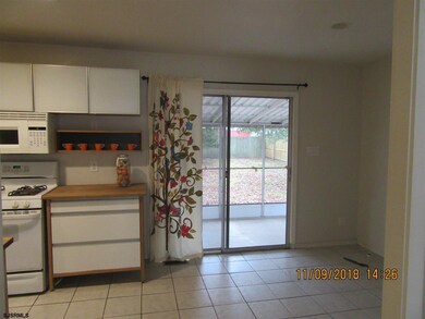 11 Franklin Dr, Somers Point, NJ 08244 - photo 4
