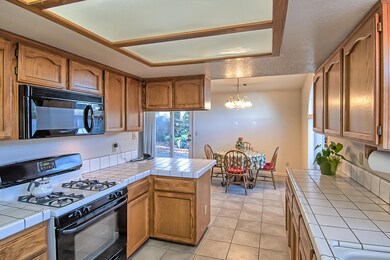 Nice Tile Kitchen