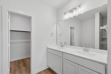 208 Sage River Ct, Willis, TX 77378 - photo 5