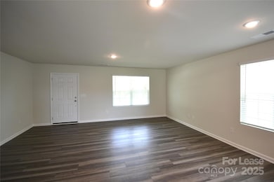 1512 Cottage Creek Dr, Bessemer City, NC 28016 - photo 3