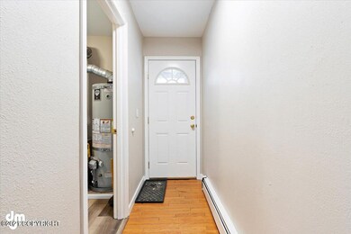 02-Entry_KC_00242