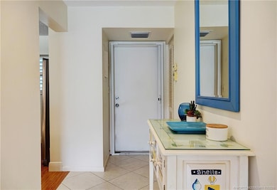 Hutchinson House unit B101, Stuart, FL 34996 - photo 7