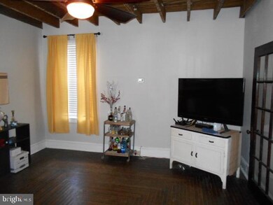 532 S 2nd St, Chambersburg, PA 17201 - photo 4