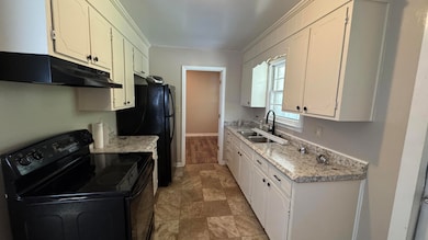 Kitchen 3