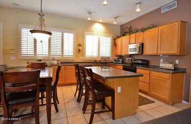 Kitchen & Breakfast Area 1