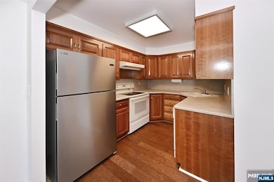 Rivervale at Holiday Farm unit 417A, River Vale, NJ 07675 - photo 7