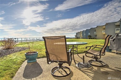 1728 Edwards Dr unit 16, Point Roberts, WA 98281 - photo 3