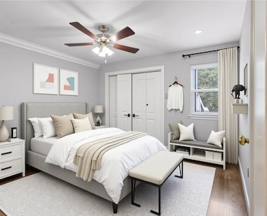 The other secondary bedroom on the 2nd floor. Virt