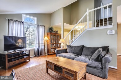 13210 Stone Heather Dr, Herndon, VA 20171 - photo 5