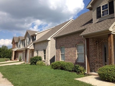 732 Statesman Way, Lexington, KY 40505 - photo 4