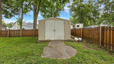 205 S Vine St, Freeburg, IL 62243 - photo 6