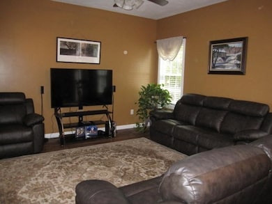 90 Fisher Rd unit 15, Holden, MA 01520 - photo 2