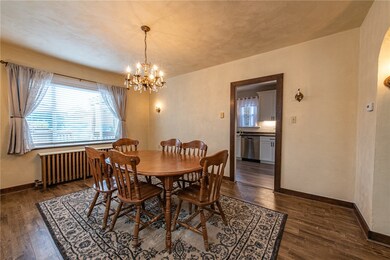 159 Jefferson Ave, Vandergrift, PA 15690 - photo 5