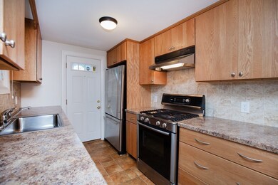 24 Sigourney St, Lynn, MA 01905 - photo 5