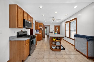 8 Corthell Rd, North Billerica, MA 01862 - photo 6