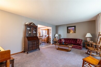 1219 Doebler Dr, North Tonawanda, NY 14120 - photo 4