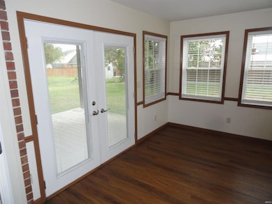 8600 Frontier Dr, Newburgh, IN 47630 - photo 6