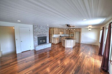 8410 Wayne Ave, Stanwood, WA 98292 - photo 5