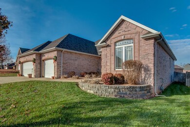 1269 E O'Gormon-100