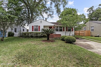1352 Macarthur St, Jacksonville, FL 32205 - photo 6