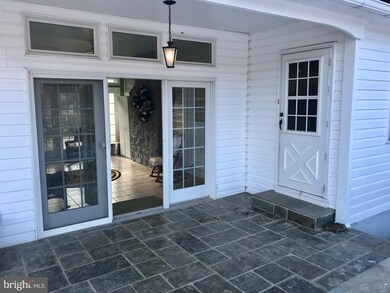 138 Natures Way Ln, Strasburg, VA 22657 - photo 6