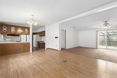 460 Davis Rd, Forsyth MO (7)