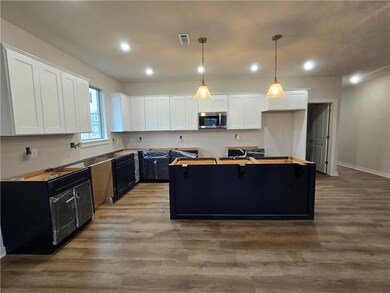 2300 N Lexington St, Siloam Springs, AR 72761 - photo 7