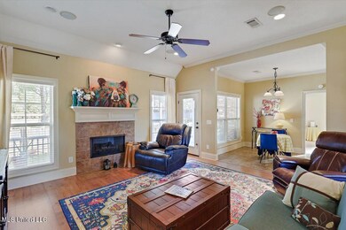 05-1023 Bowsprit Ln