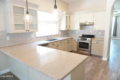 254 N Stanley Place, Chandler, AZ 85226 - photo 2