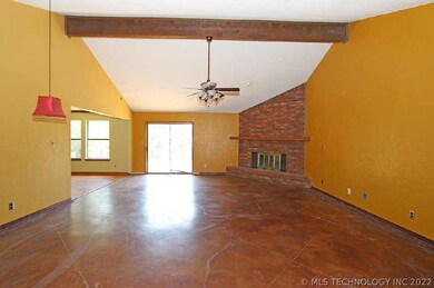 208 W 118th St S, Jenks, OK 74037 - photo 4