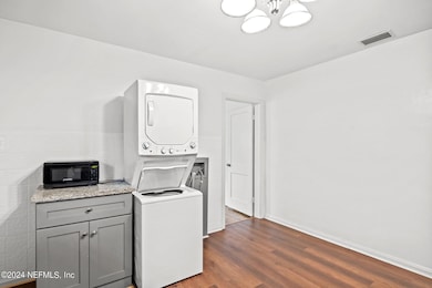 Laundry 2555