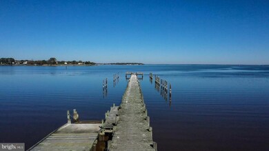 294 E Potomac Dr, Colonial Beach, VA 22443 - photo 5