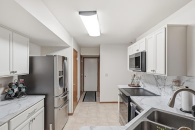 9465 Van Buren Ct, Crown Point, IN 46307 - photo 6