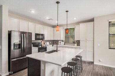 06 | Kitchen
