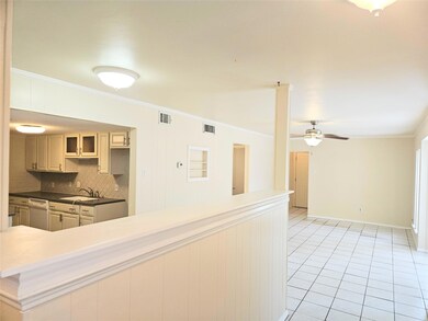 2813 Summit View Dr, Bedford, TX 76021 - photo 5