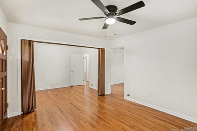 406 Floyd Ave, San Antonio, TX 78204 - photo 5