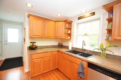 7 Jackson St, Milton, NH 03851 - photo 6