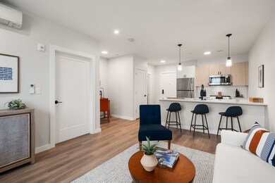 10 Somerset Ave unit 405, Winthrop, MA 02152 - photo 2